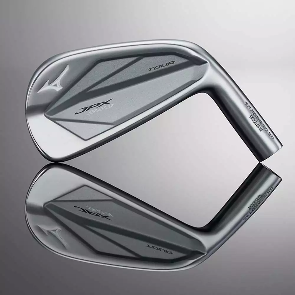 Mizuno JPX 923 Tour Mens Golf Irons - Image 2